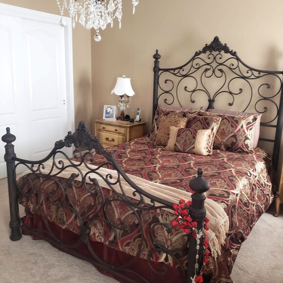 Croscill Classics Julius 6 Piece Burgundy Comforter Set - Picture 2 of 5